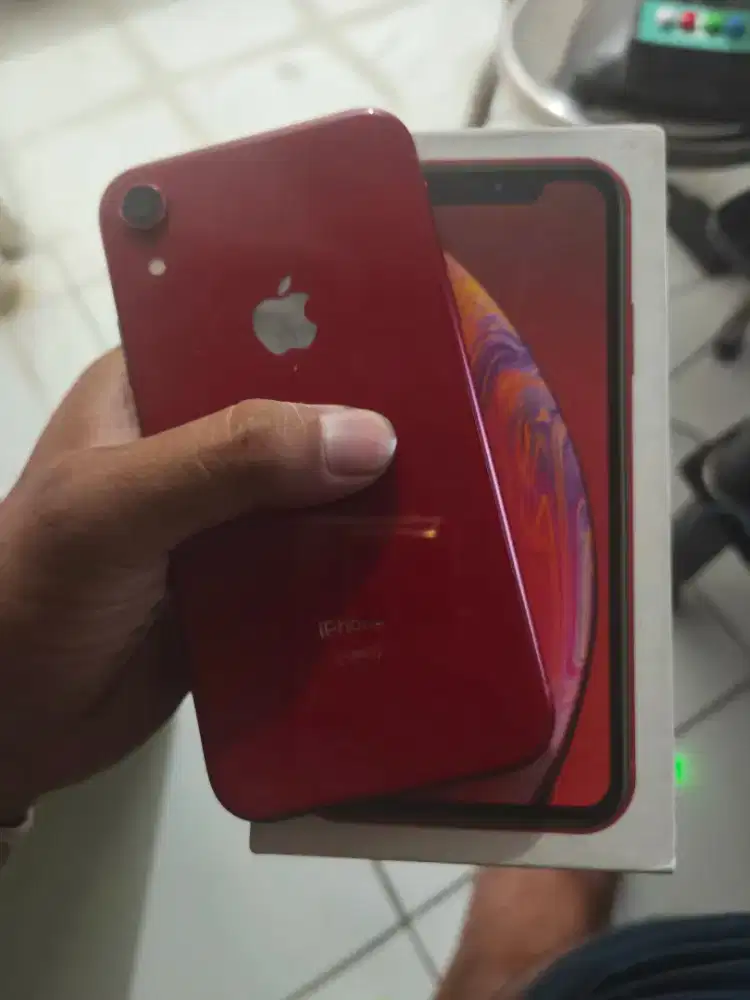 iPhone xr 128 all operator