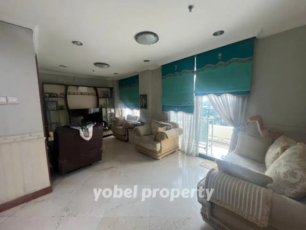 APARTEMEN GRAHA FAMILY SURABAYA TYPE 2BR VIEW GOLF