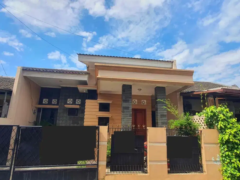 Rumah Siap Huni Di Griya Loka Harga Murah