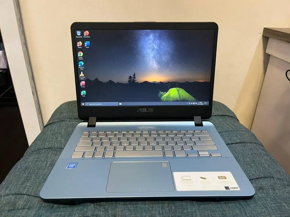 Laptop Asus A407M (second). 2 jutaan normal dan bergaransi