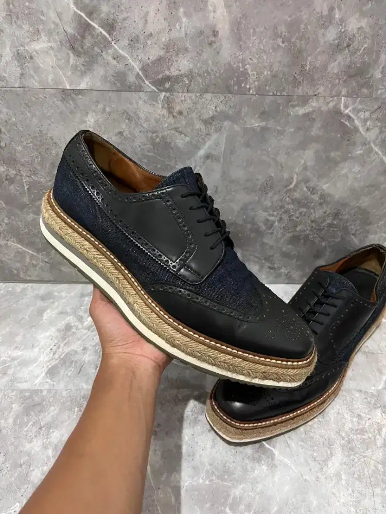 Sepatu Prada Original Sneakers casual formal preloved lv gucci bally