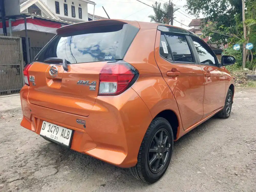 DAIHATSU AYLA 1.2 R MT 2024 ORANYE TOP BANGET KM 8RIBU
