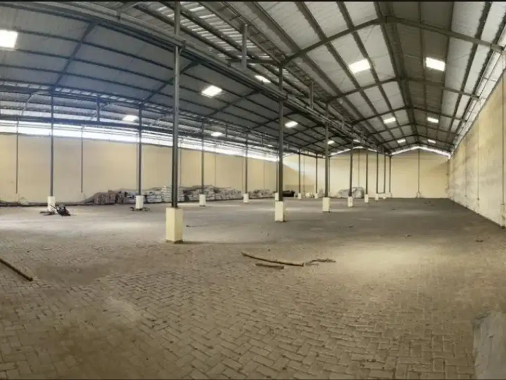 Dijual Gudang Margomulyo Indah