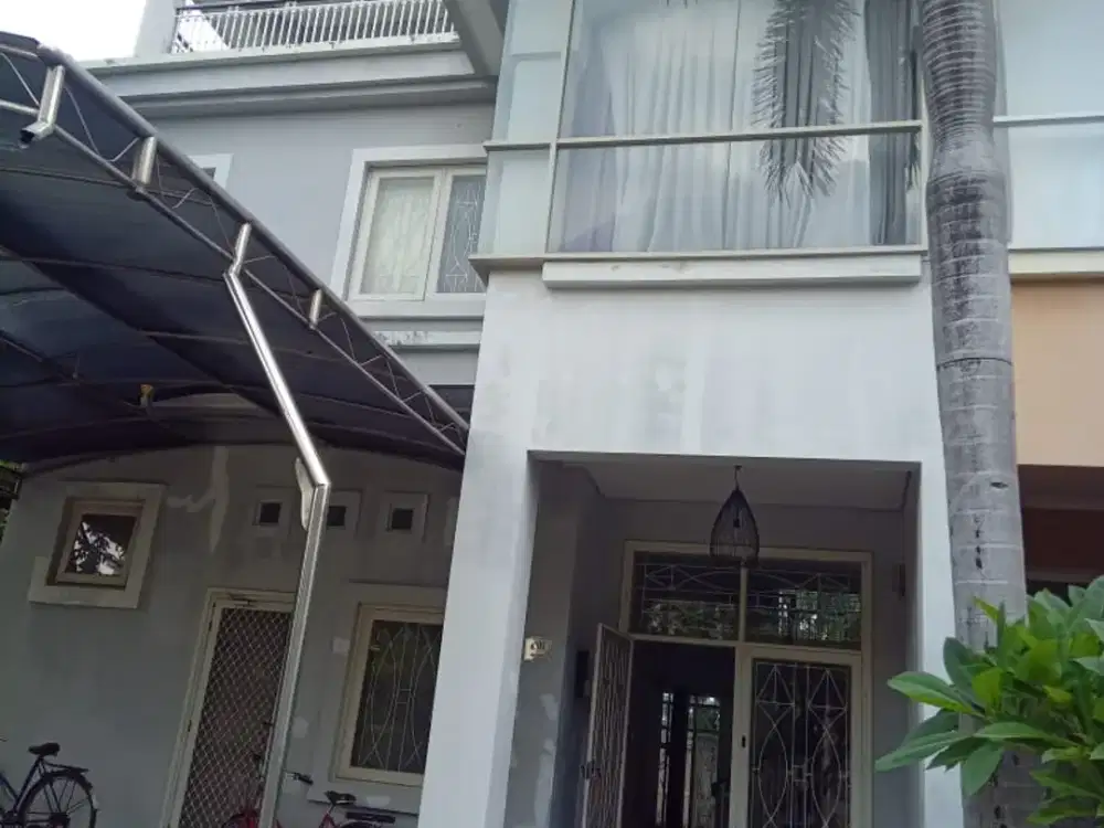 Disewakan ..rumah di villa Resort Mediterania, Pantai indah kapuk