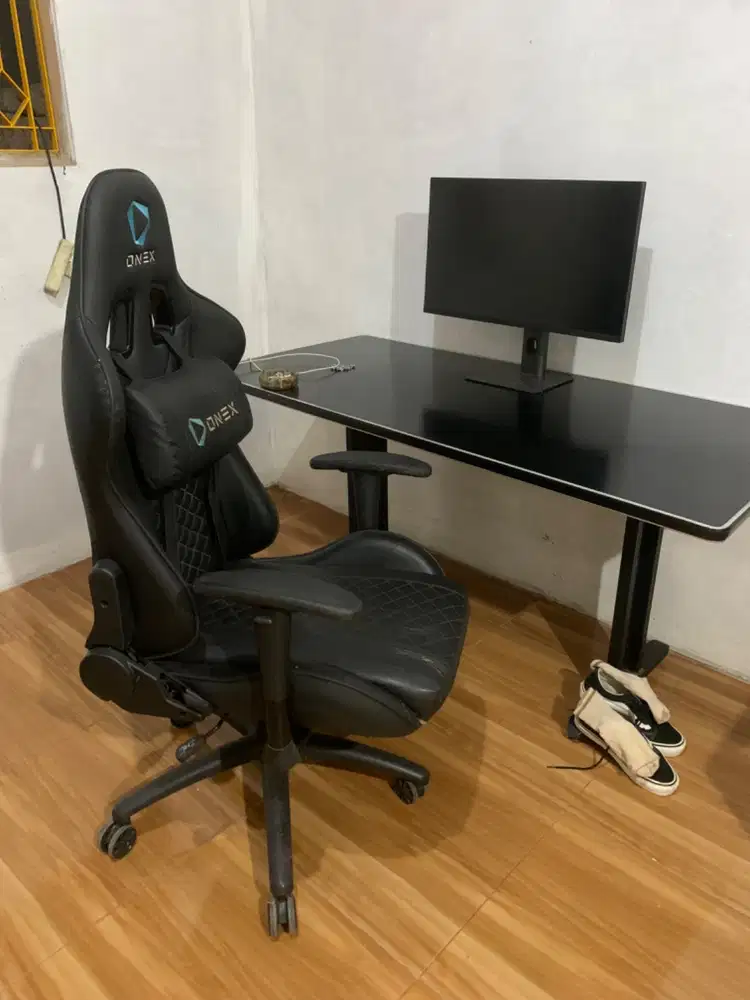 ONEX GX3 Premium Quality Gaming Chair Kursi - Hitam