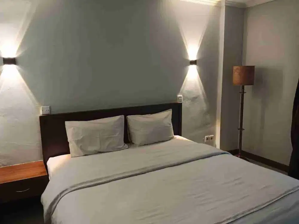 DIJUAL HOTEL BERJALAN