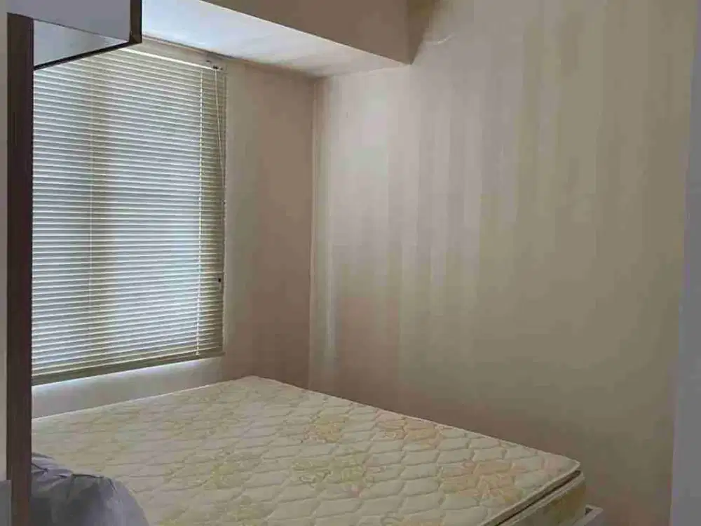 JUAL APARTEMEN TANGLIN
2 BR FULL FURNISH