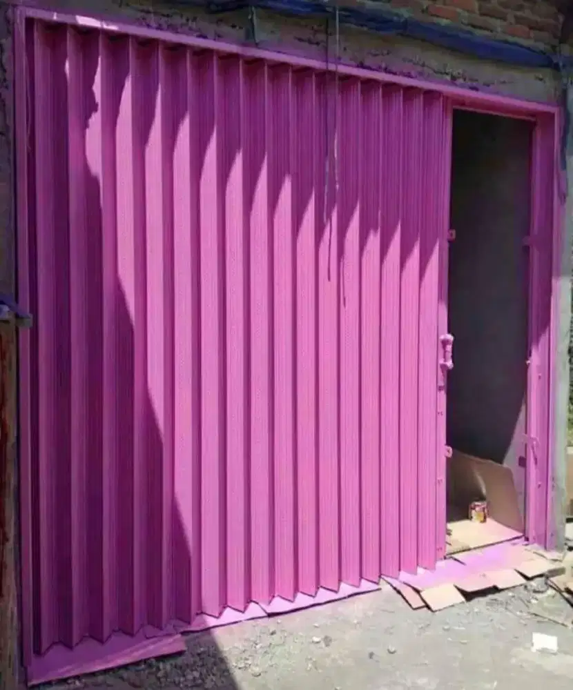 Rolling door & folding gate