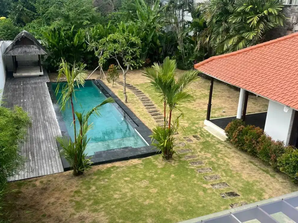 Dijual Villa Nyaman Di Seminyak dekat Shishi
