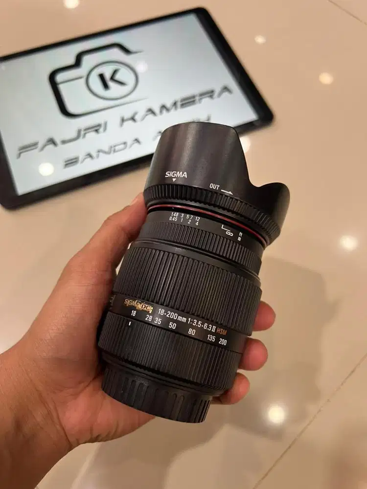 Lensa sigma 18 200mm for canon