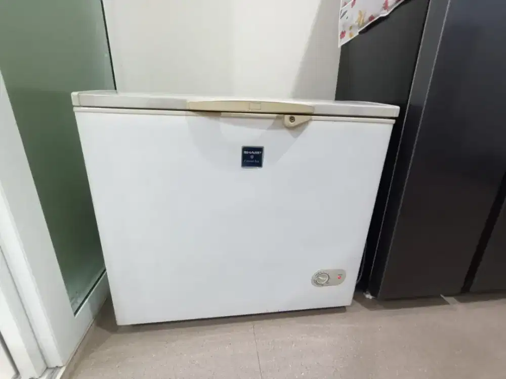 Jual Freezer sharpfrv300 250liter