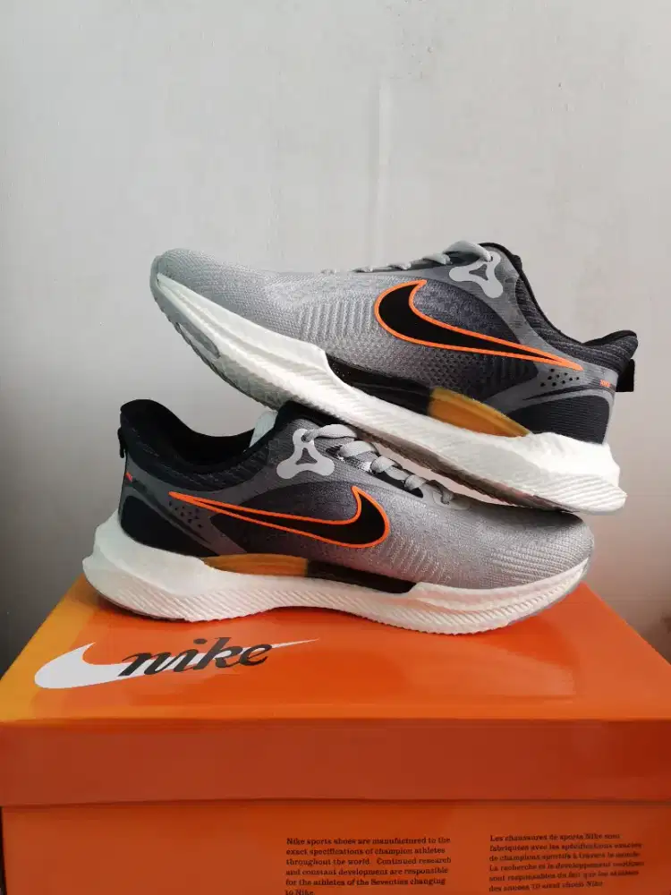 Nike Zoom Pegasus Size 43