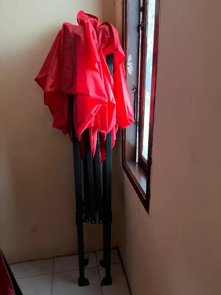 Tenda Lipat Praktis Satu Set