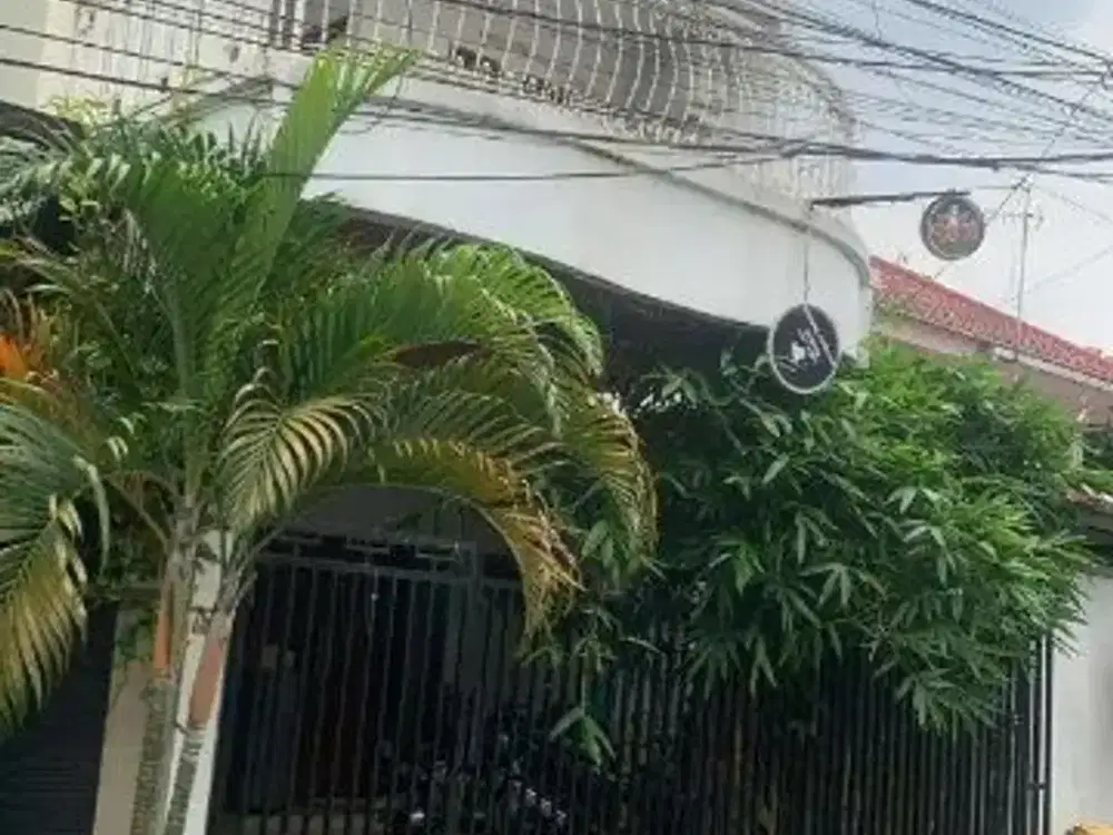 Rumah Cantik 2 Lt Akses jalan 2 Mobil di Jl. kalibata, Pancoran, Jakarta Selatan