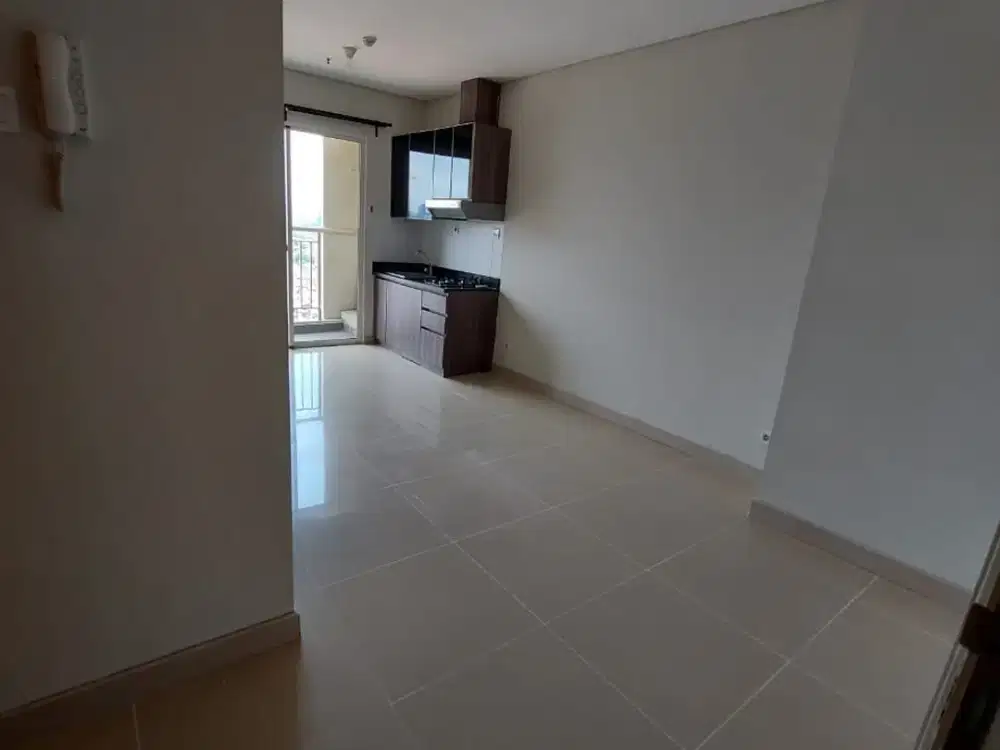 2BR Unfurnished Apartemen Madison Park - Mall Central Park