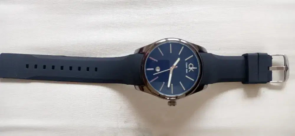 CALVIN KLEIN with Blue Sapphire Glass 100% New