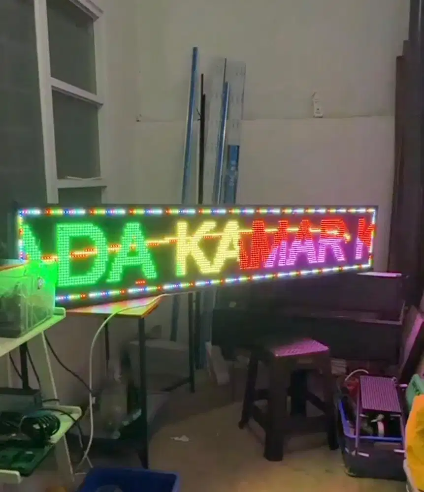 RUNNING TEXT Baru MUrAh