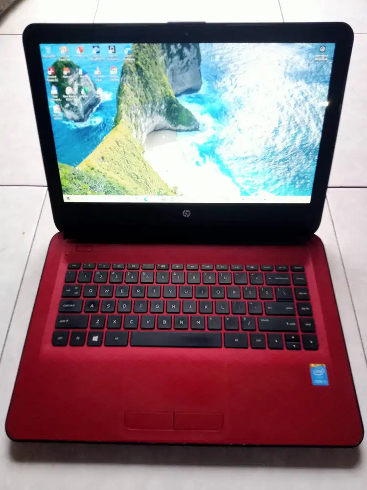 hp14 / Core i3 Gen-5 / SSD 256Gb / 4Gb / 2 Jam / Sehat