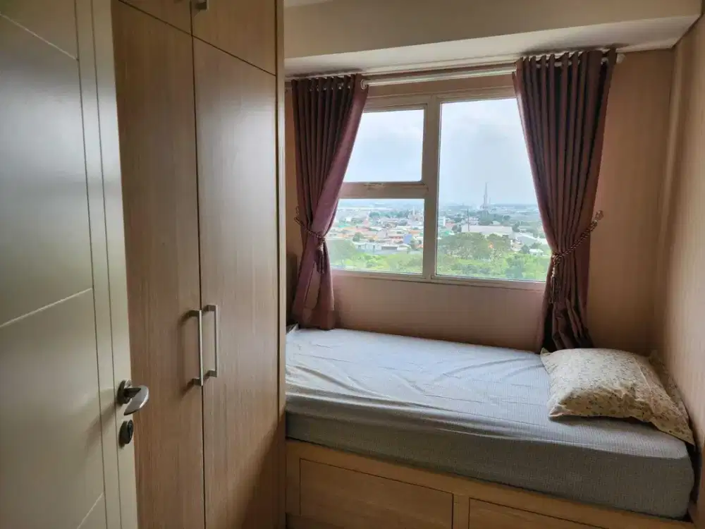 Disewakan Apartemen South 3br Full Furnish Dekat Papaya Lokasi Strateg