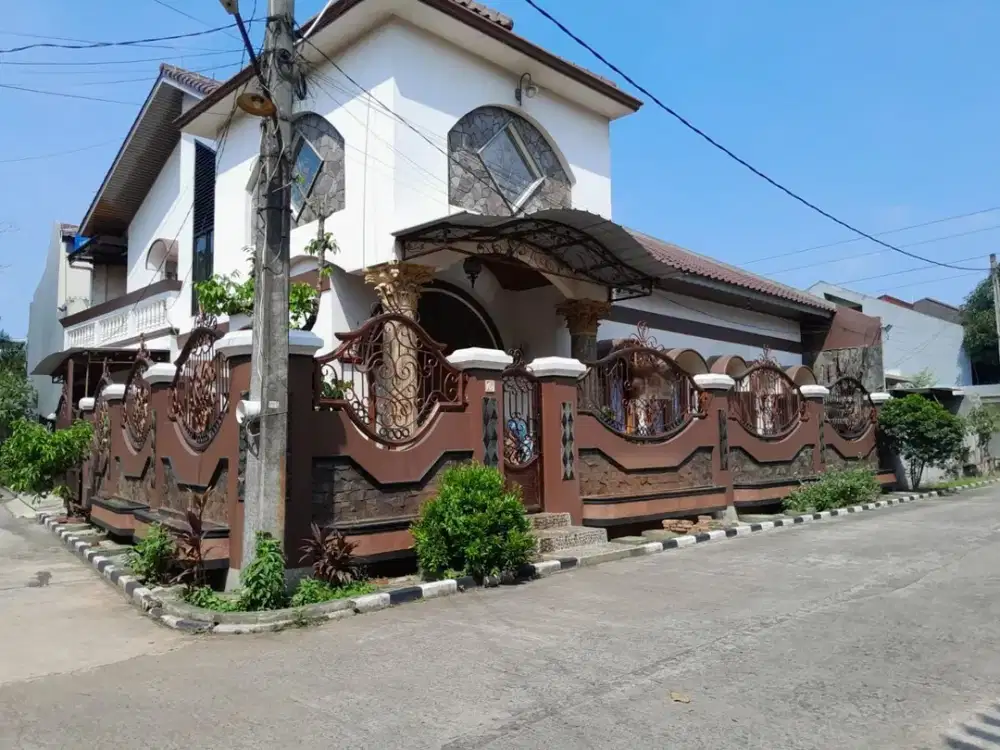 Dijual Rumah Mewah di Jatimelati Pondokmelati Kota Bekasi