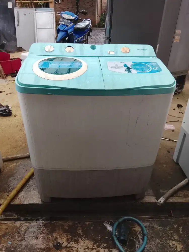 Mesin cuci polytron 8,5 kg