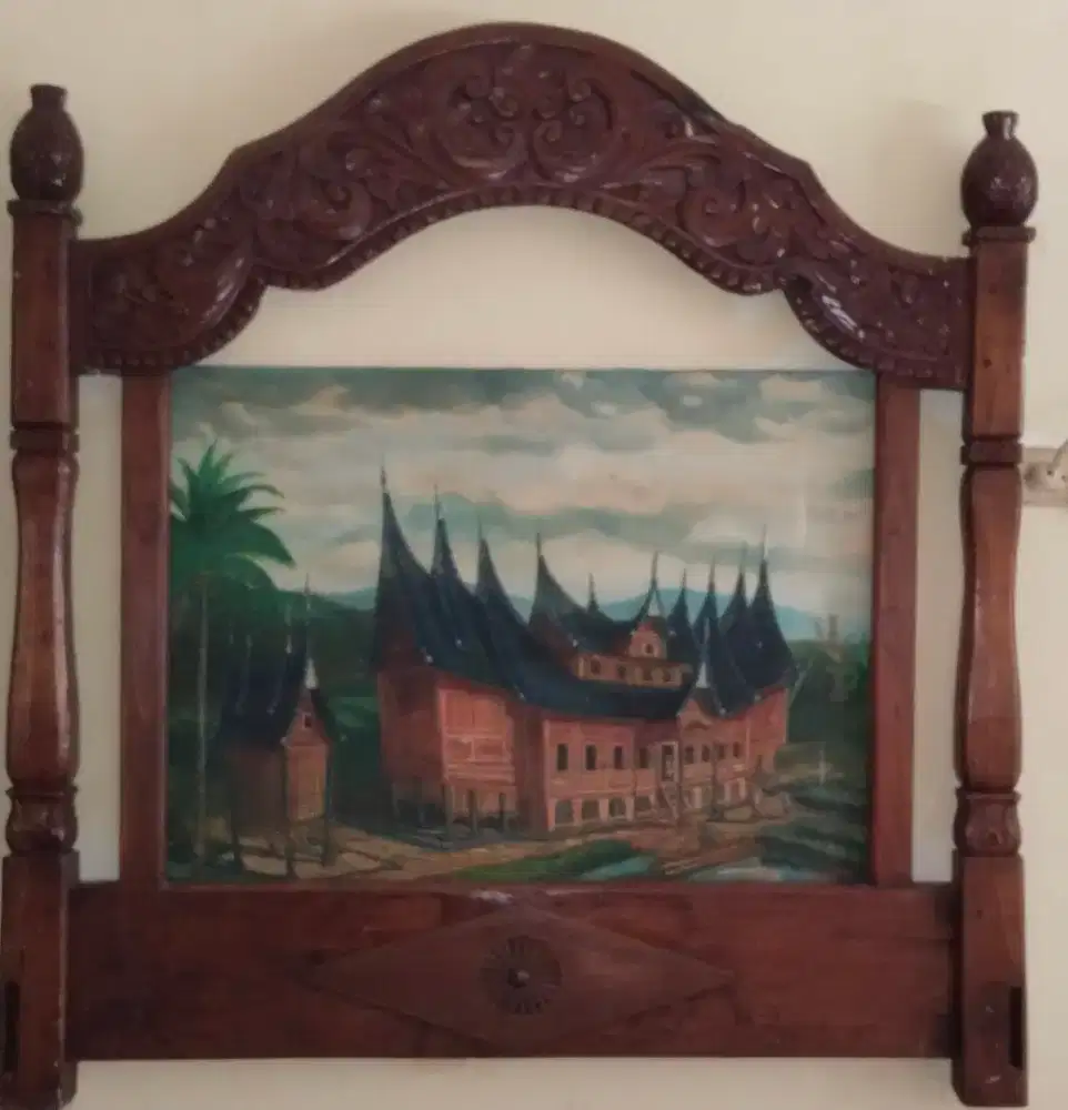 Bingkai cermin kayu jati ukir jawa