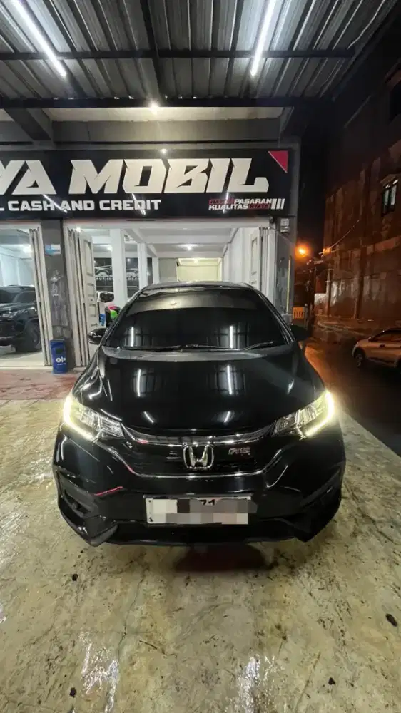 Honda jazz RS tahun 2019 akhir metic