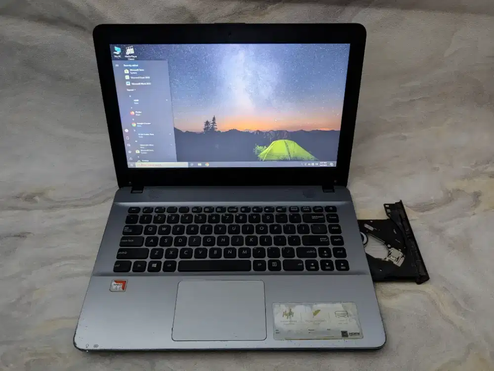 Laptop Asus X441B AMD A4-9010 Ram 4GB DDR4 SSD 128 Noemalan