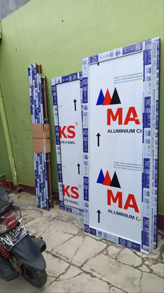Kusen Aluminum Gorilla UK.88x233 (3 Unit)