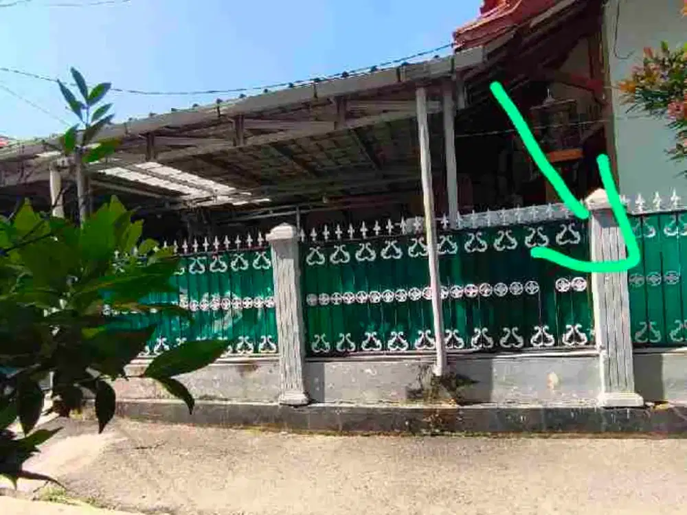 dijual rumah seken plus kontrakan masuk mobil hitung harga tanah