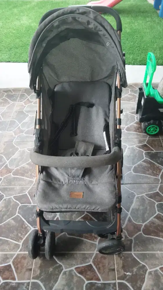 Stroller babydoes olla