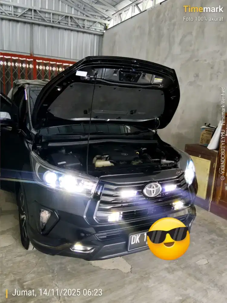 Innova Venturer diesel matic