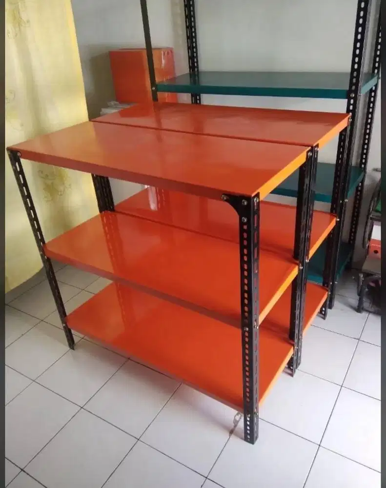 Meja rak besi berkualitas