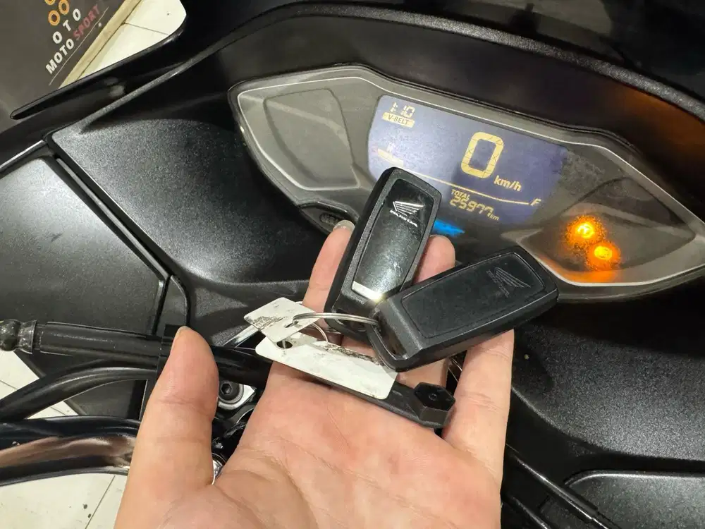 HONDA New PCX 160 ABS 2023 keyless