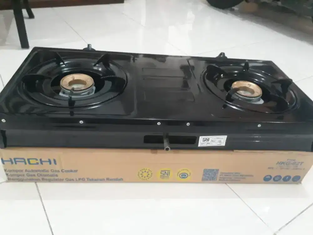 Kompor Hachi dua tungku kondisi Baru