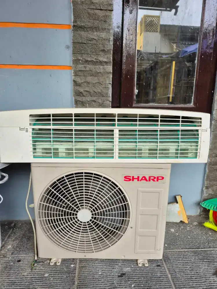 AC Sharp 0.5 PK masih normal dingin