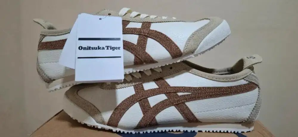 Sepatu Onits Tiger Mexico 66 size 43
