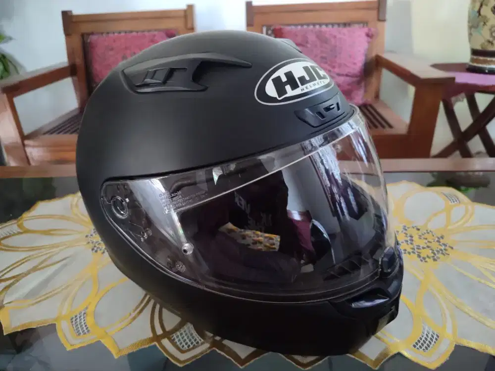 Helm HJC i10 fullface like new