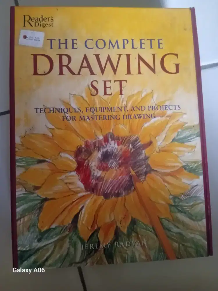 Satu Set Alat gambar/lukis Cantik