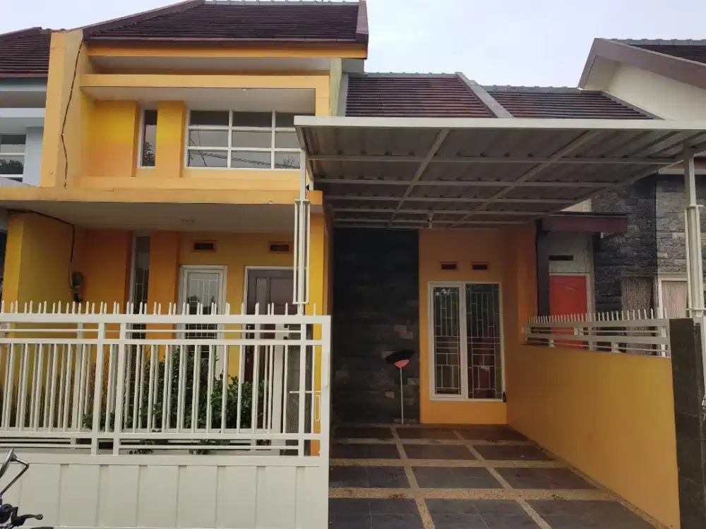 Rumah cluster minimalis strategis nyaman