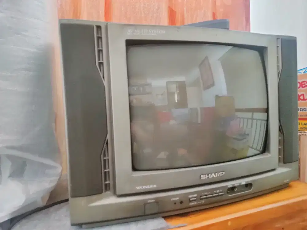 TV tabung Sharp 14