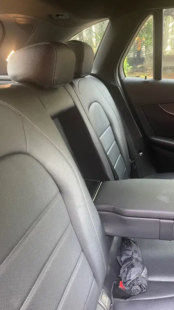 Mercedes-Benz GLC250 2016 Bensin