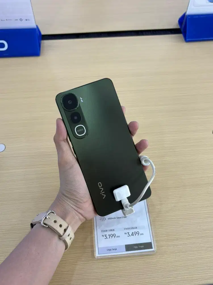 Promo Vivo Y400 Bunga 0% free 2x cicilan