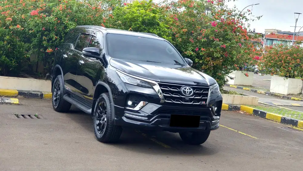 [ GARANSI 5TH ] Toyota Fortuner VRZ GR Sport Kicksensor 2024 2025