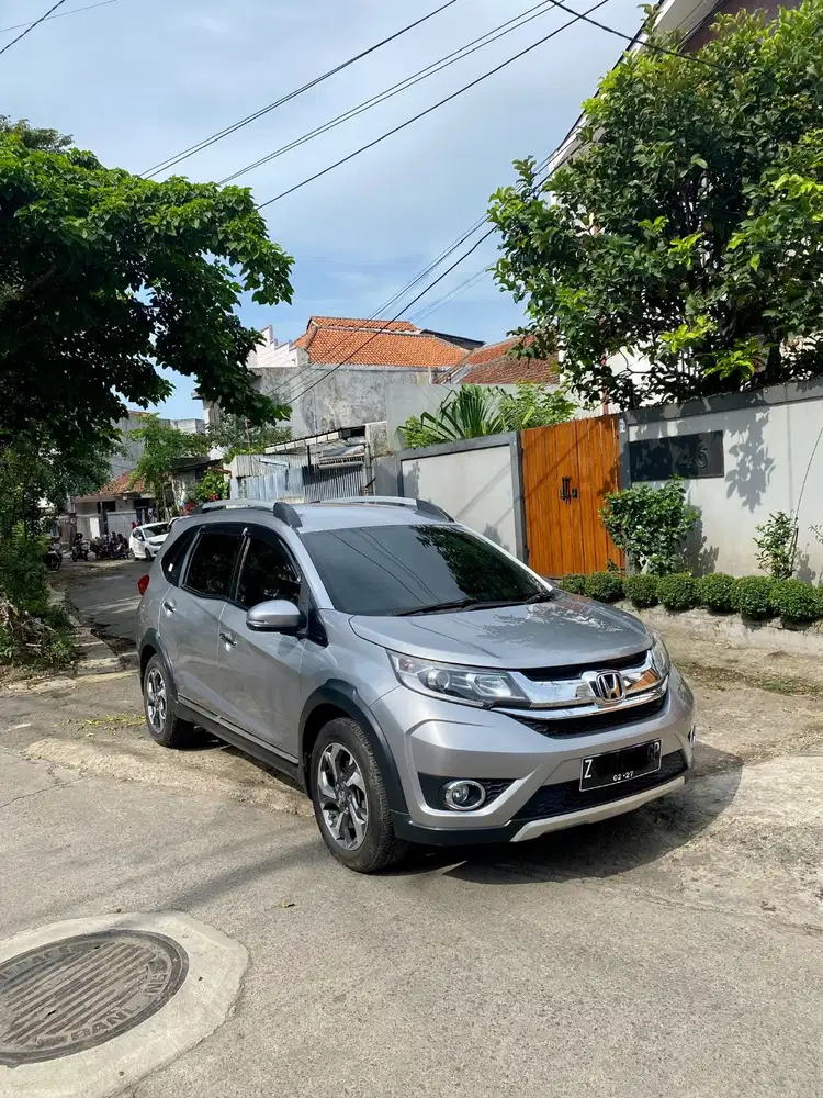 Honda BRV E CVT 2016 Istimewa AT 2017 2018 BR-V prestige
