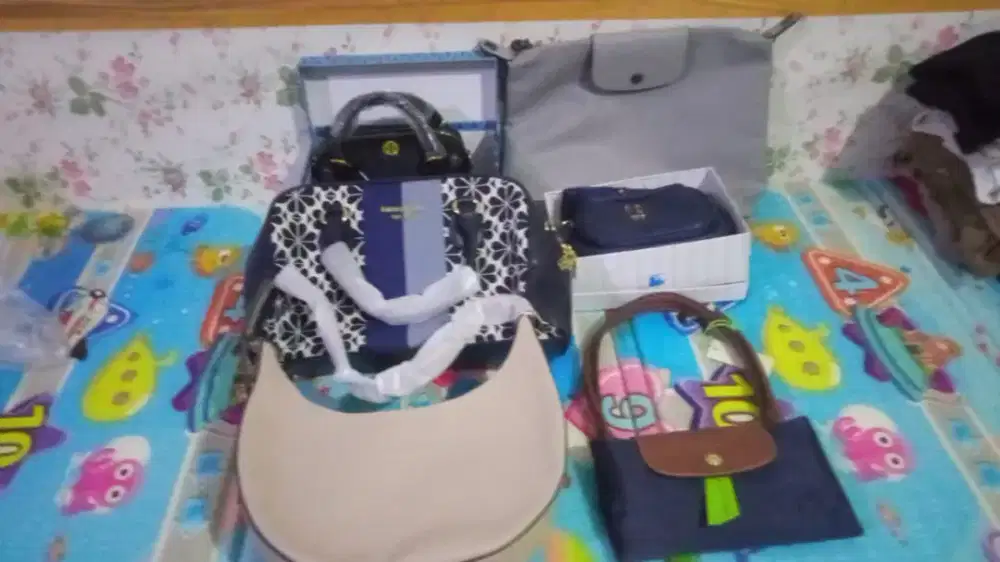 Aneka Macam Tas Wanita