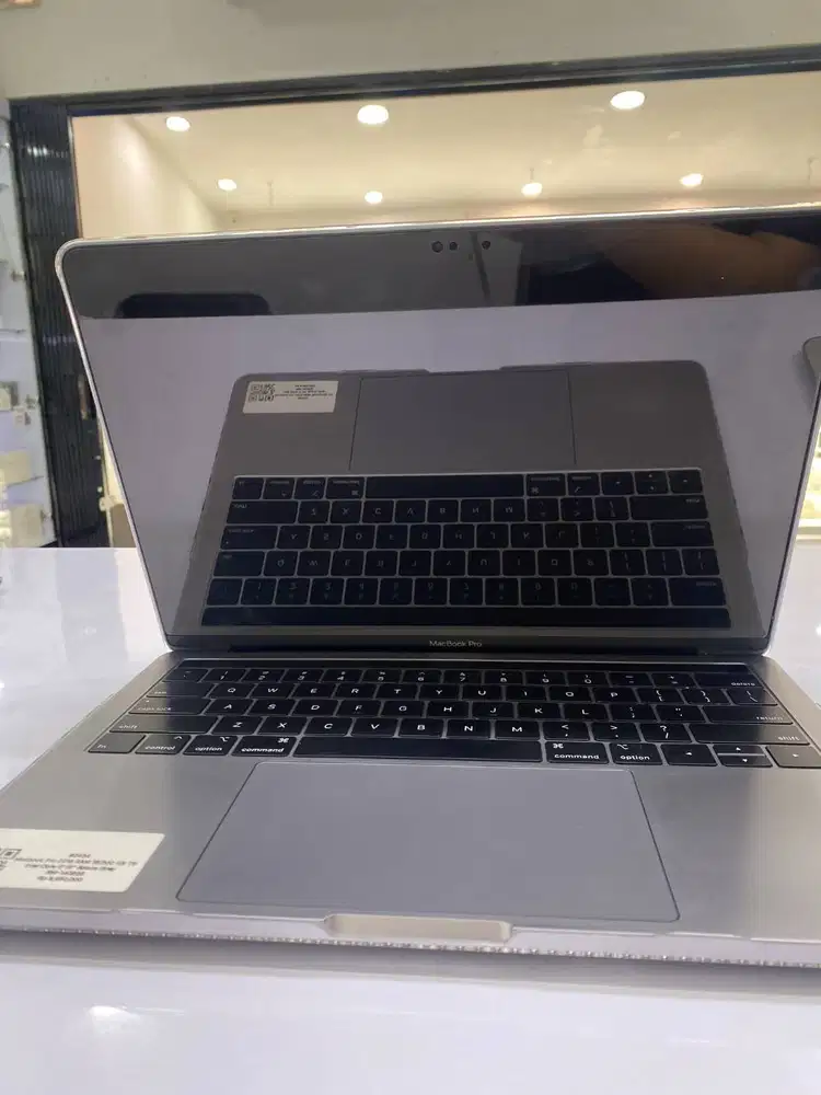 SALE MACBOOK PRO 2018 RAM 16/500 GB 13 SPACE GREY