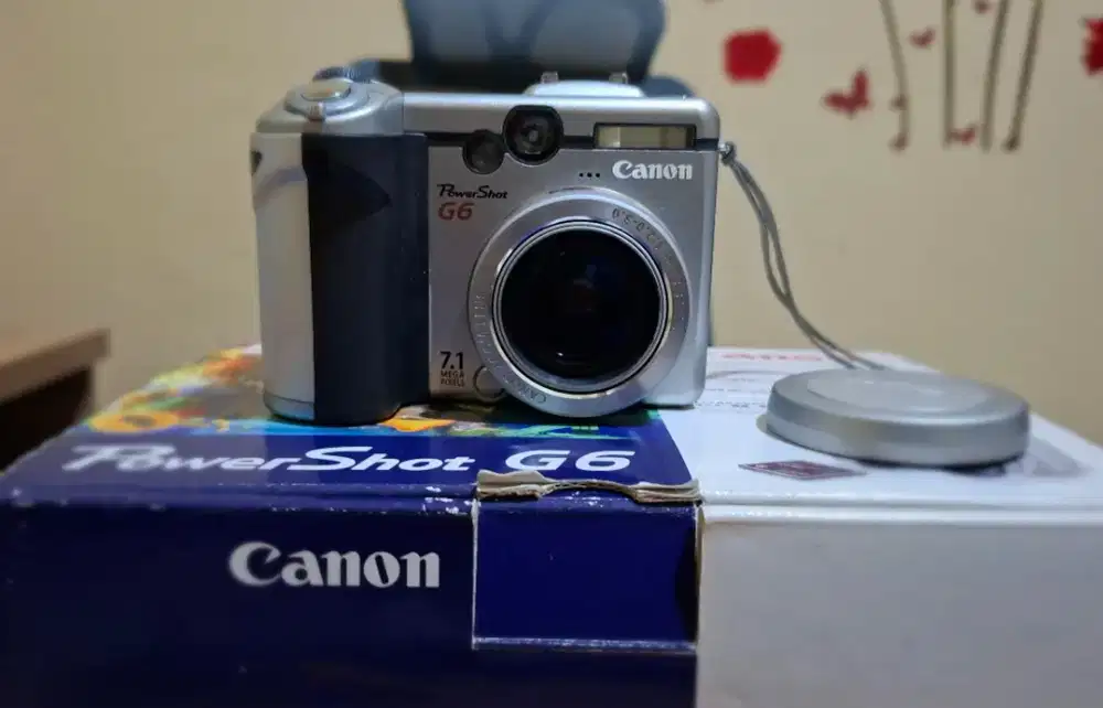 Dijual Cepat! Digital Camera PowerShot G6 - Kondisi Mulus & Lengkap!