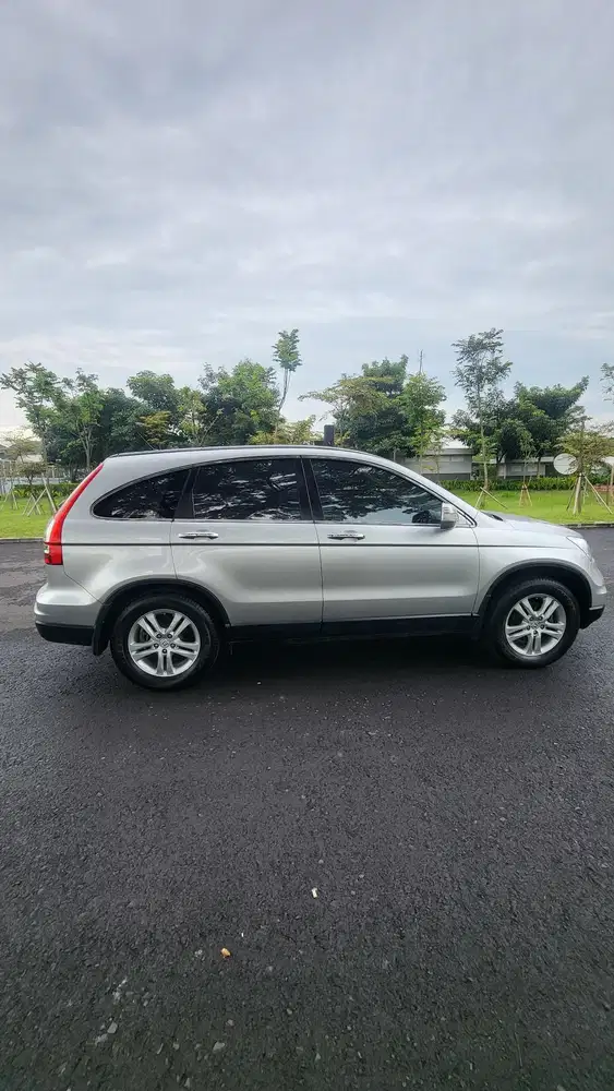 Honda CR-V 2011 Bensin