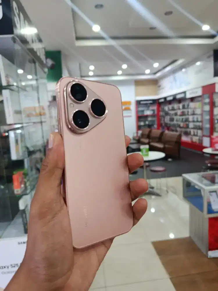 Huawei Pura 80 12/256 Ready stock